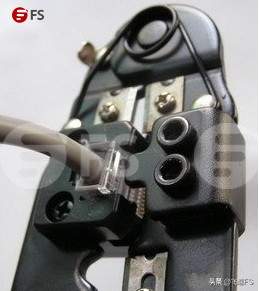 直通线和交叉线的区别(交叉线和直通线的区别和用途)