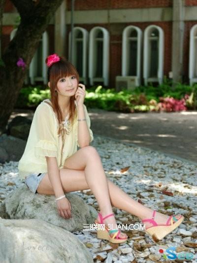 怎样用iSee让照片展现怀旧风情